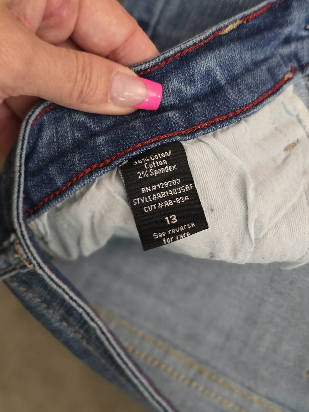 Distressed Mid-Blue Women’s Ripped Jeans - Picture 4 of 6